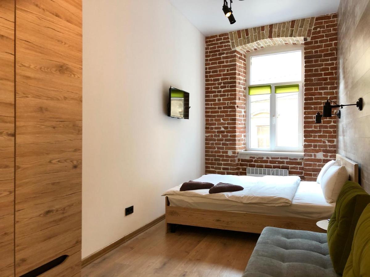 Romantic Apartments-In Center 8 7A 利沃夫 外观 照片